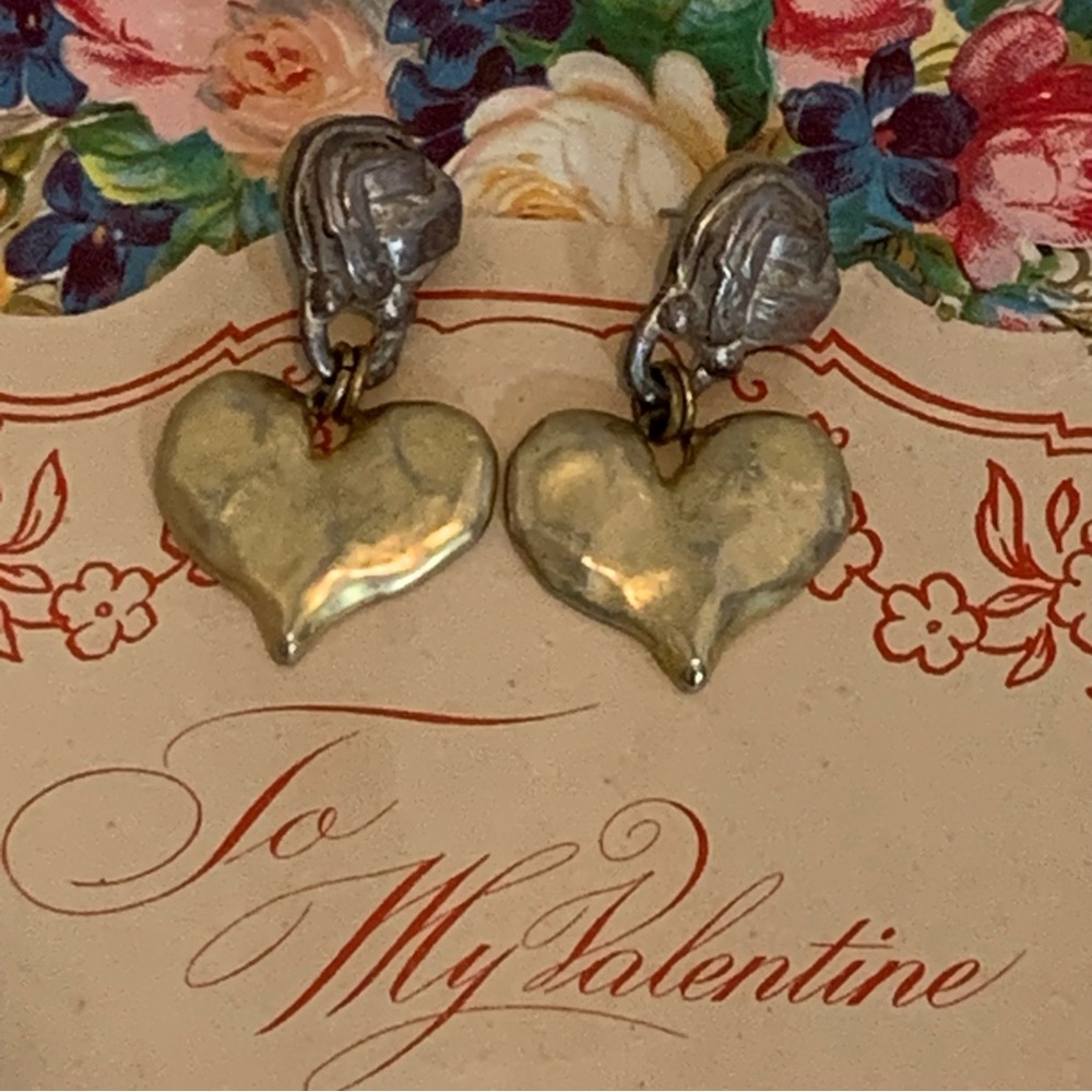 Hammered Heart Dangling Pierced Earrings - Unbranded - Picture 2 of 6